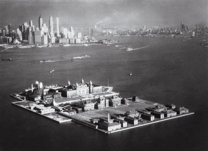 Who was the architect of Ellis Island?