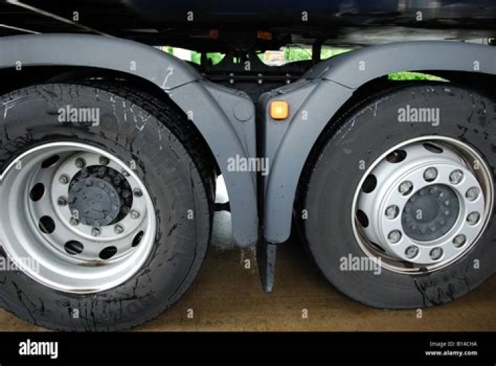 Why do trucks have double Tyres in the rear end?