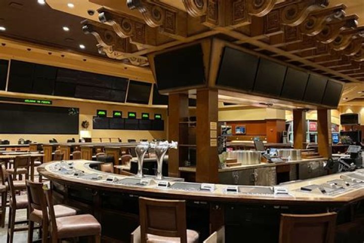 Why is Players Casino closed?