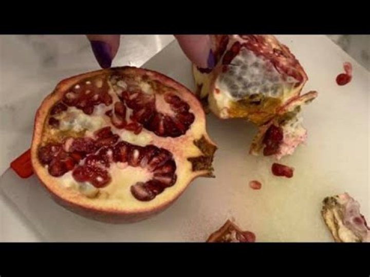 Why pomegranate is bad for you?